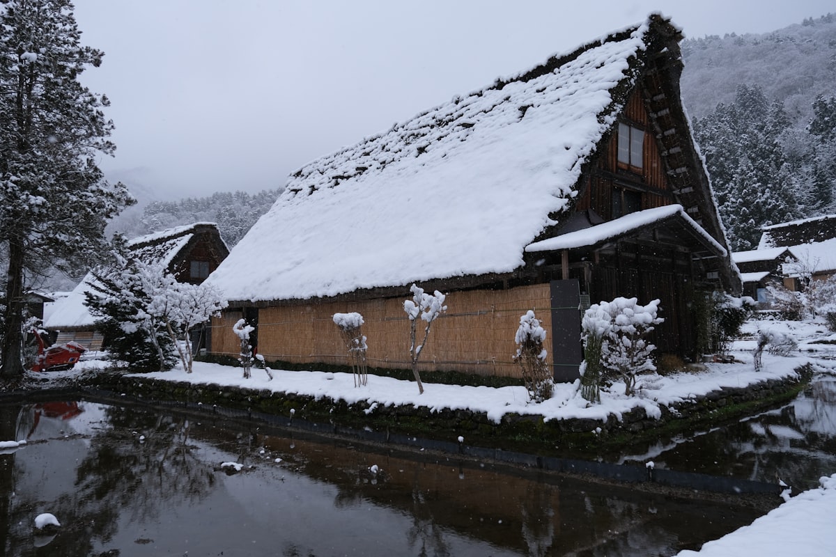 日本の田舎集落の風景